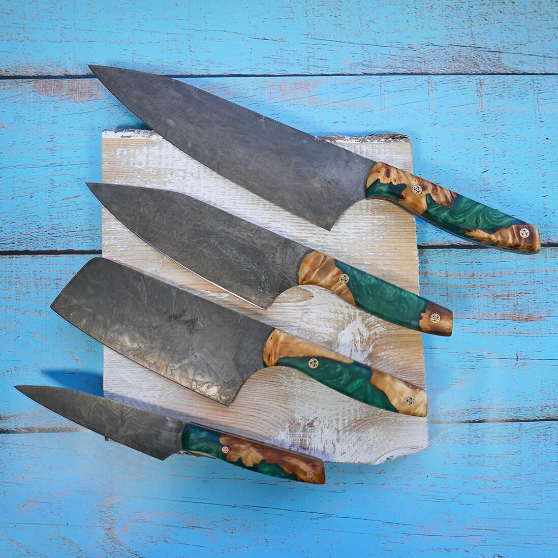 4 Piece Kitchen Knife set - Available in different colours